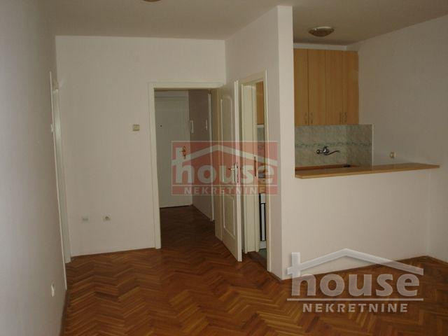 Stanovi,NOVI SAD,CENTAR 40m2,380€ , ID: 9103116 5