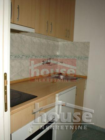 Stanovi,NOVI SAD,CENTAR 40m2,380€ , ID: 9103116 6