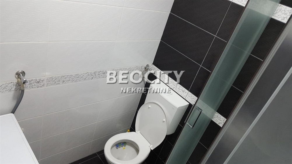 Dvosoban stan, 40 m2, Novi Sad, Zmaj Jovina ID: 102555 6