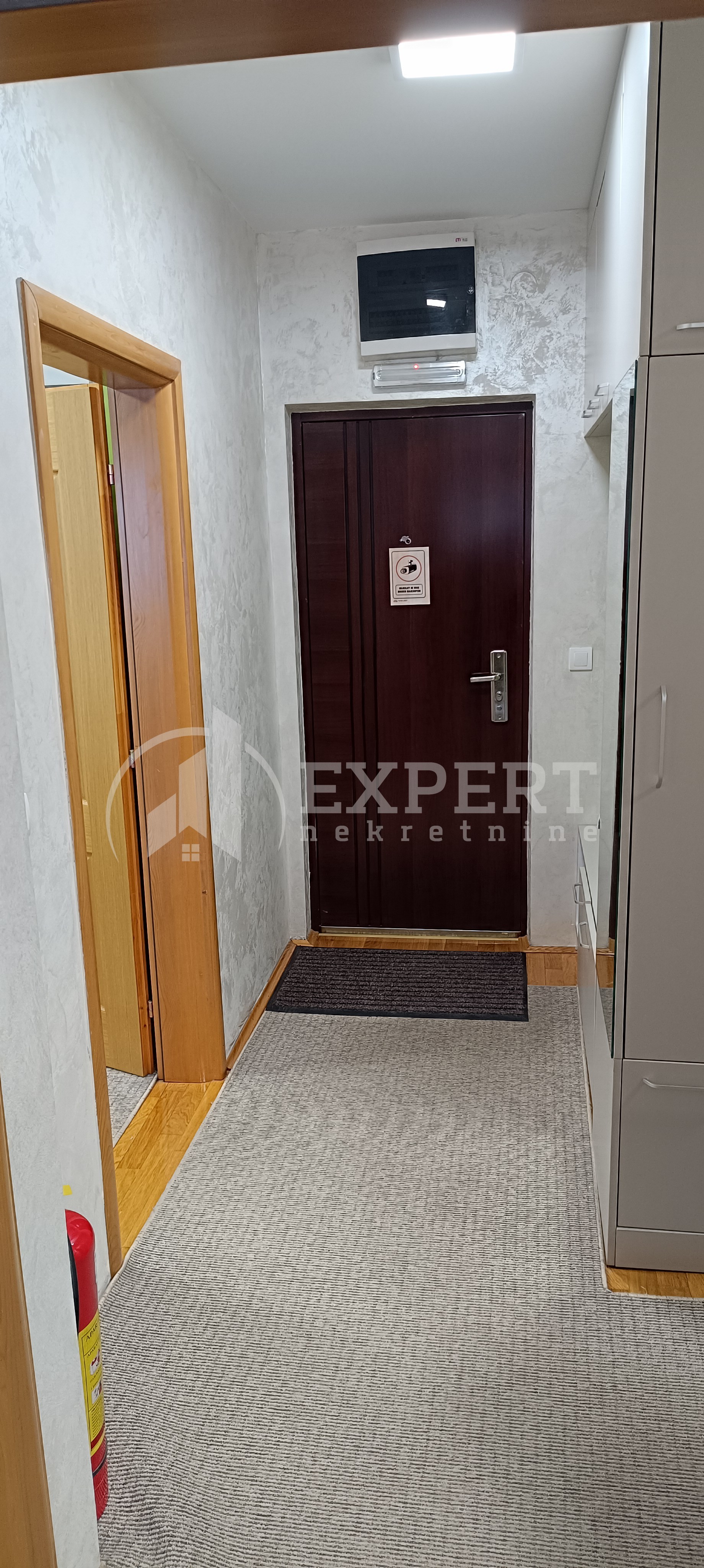 Lokal, 93 m2, Crveni Pevac, Generala Bože Jankovića ID: i-012735 16