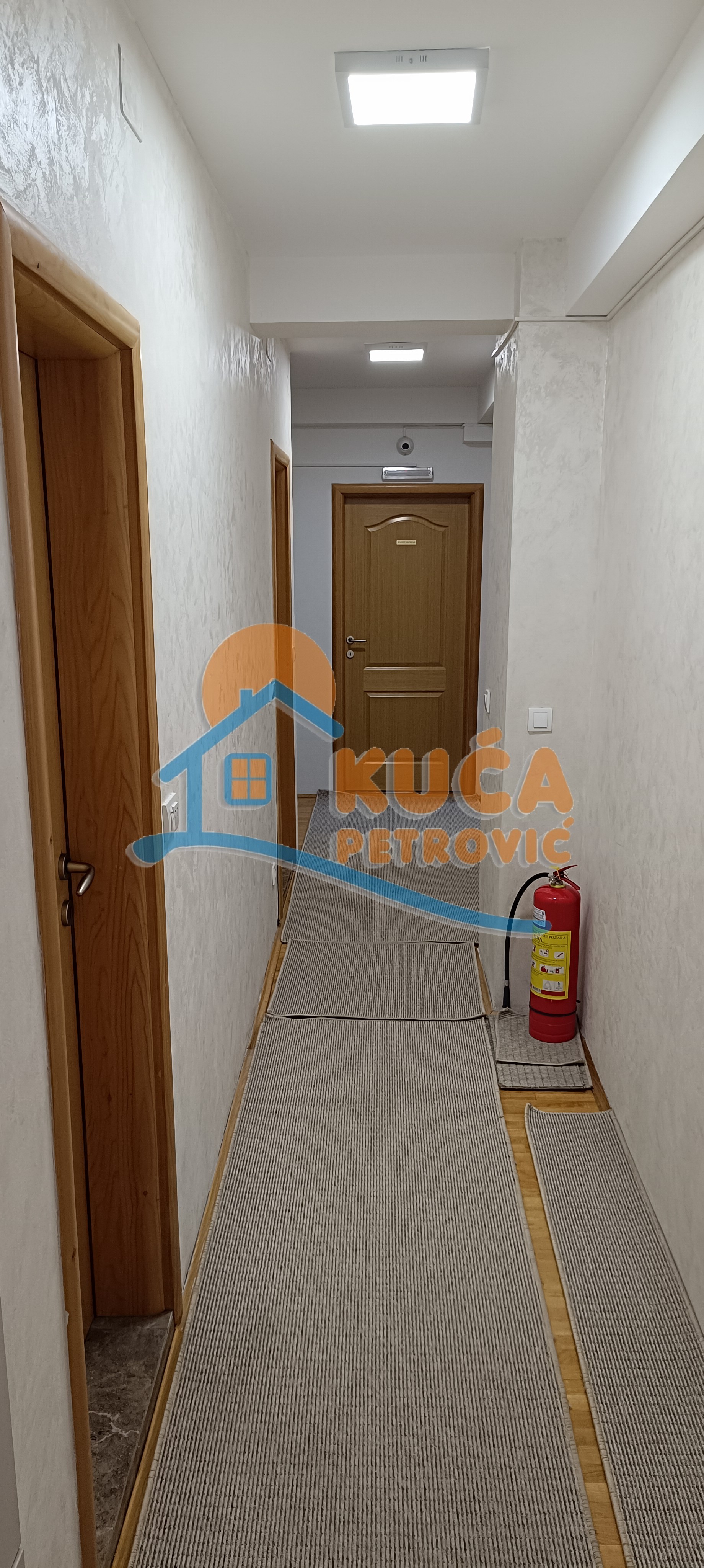 Lokal, 93 m2, Crveni Pevac, Generala Bože Jankovića ID: i-012735 15