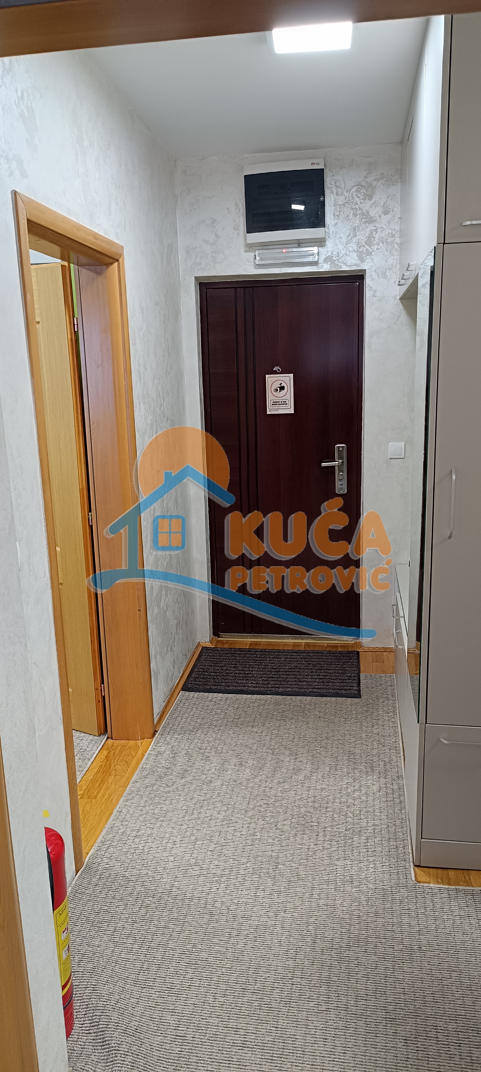 Lokal, 93 m2, Crveni Pevac, Generala Bože Jankovića ID: i-012735 16