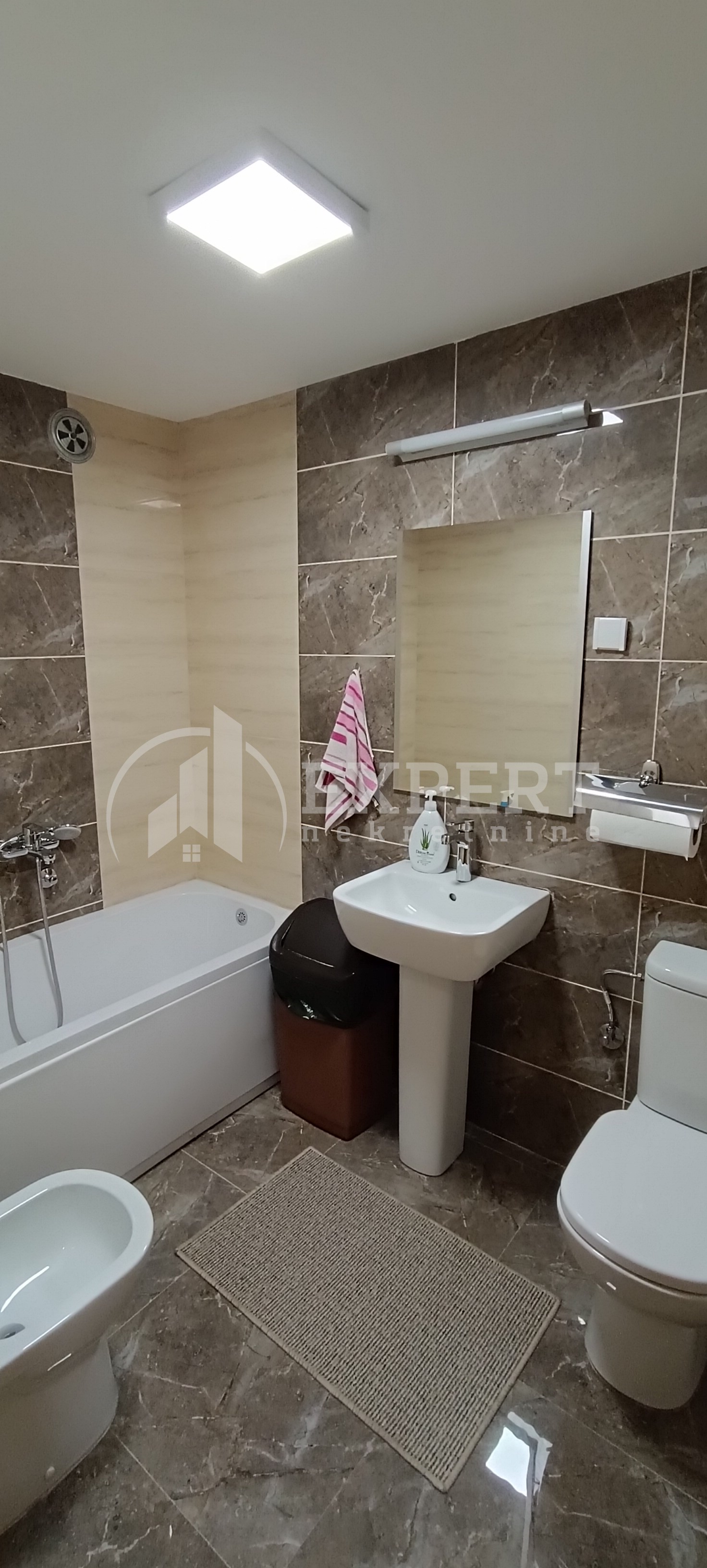 Lokal, 93 m2, Crveni Pevac, Generala Bože Jankovića ID: i-012735 10