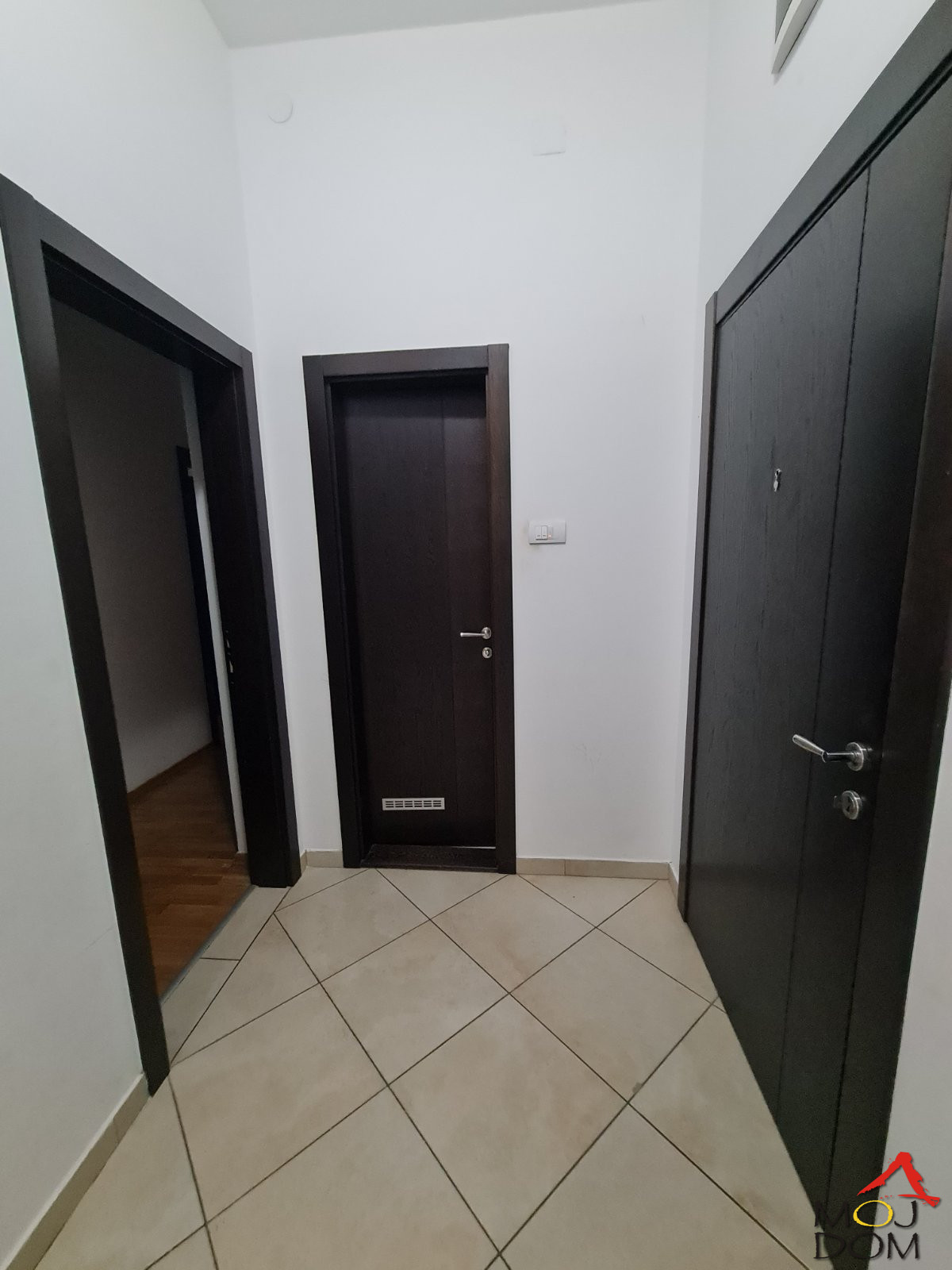 Stan,NOVI SAD,BULEVAR,kv: 108, € 298100, ID: 1028142 17