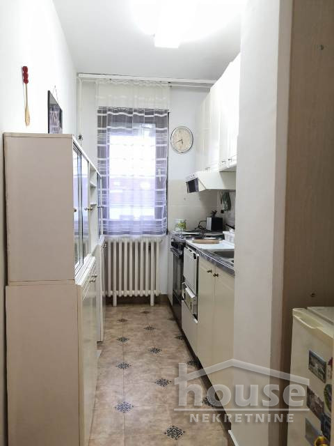 Stanovi,NOVI SAD,SAJAM 60m2,580€ , ID: 9113214 7