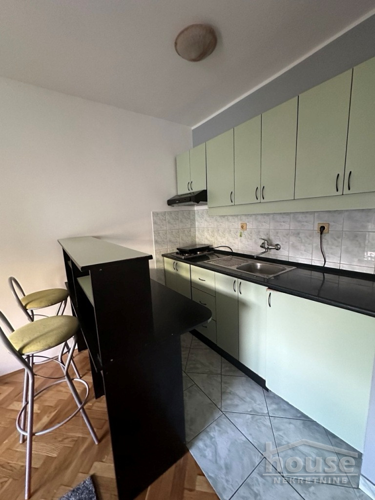 Stanovi,NOVI SAD,GRBAVICA 28m2,300€ , ID: 9116762 4
