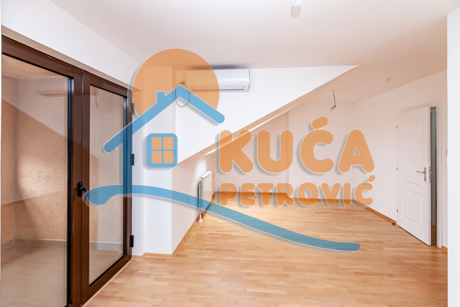 četvorosoban stan, 149 m2, Pantelej, Studenička ID: p-012772 14