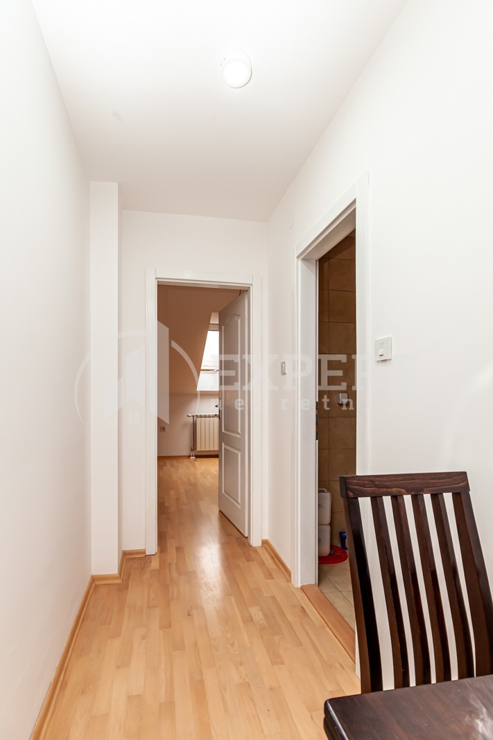 četvorosoban stan, 149 m2, Pantelej, Studenička ID: p-012772 15