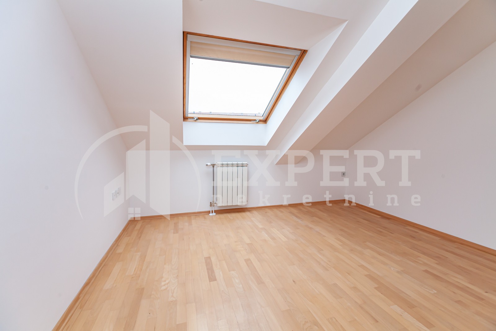 četvorosoban stan, 149 m2, Pantelej, Studenička ID: p-012772 8