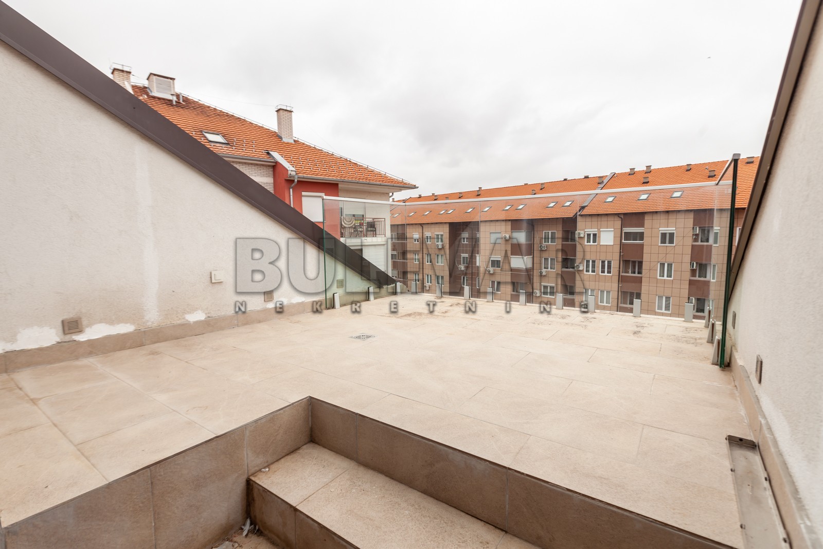 četvorosoban stan, 149 m2, Pantelej, Studenička ID: p-012772 5