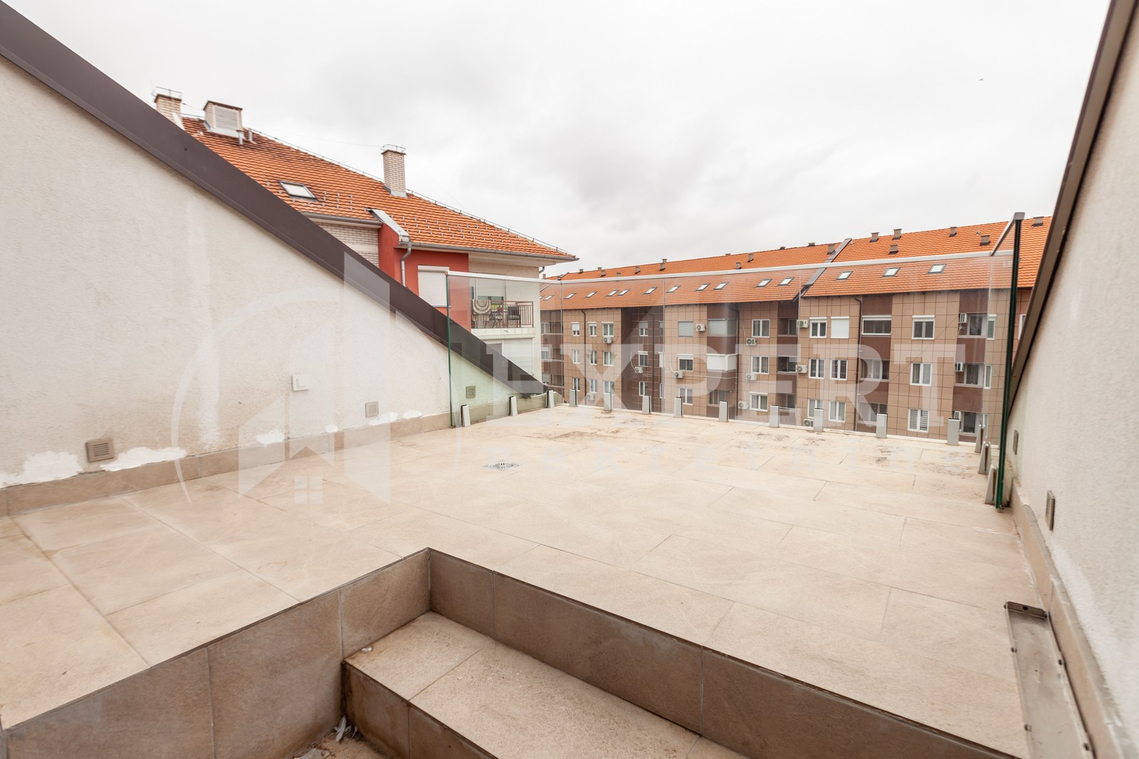 četvorosoban stan, 149 m2, Pantelej, Studenička ID: p-012772 5