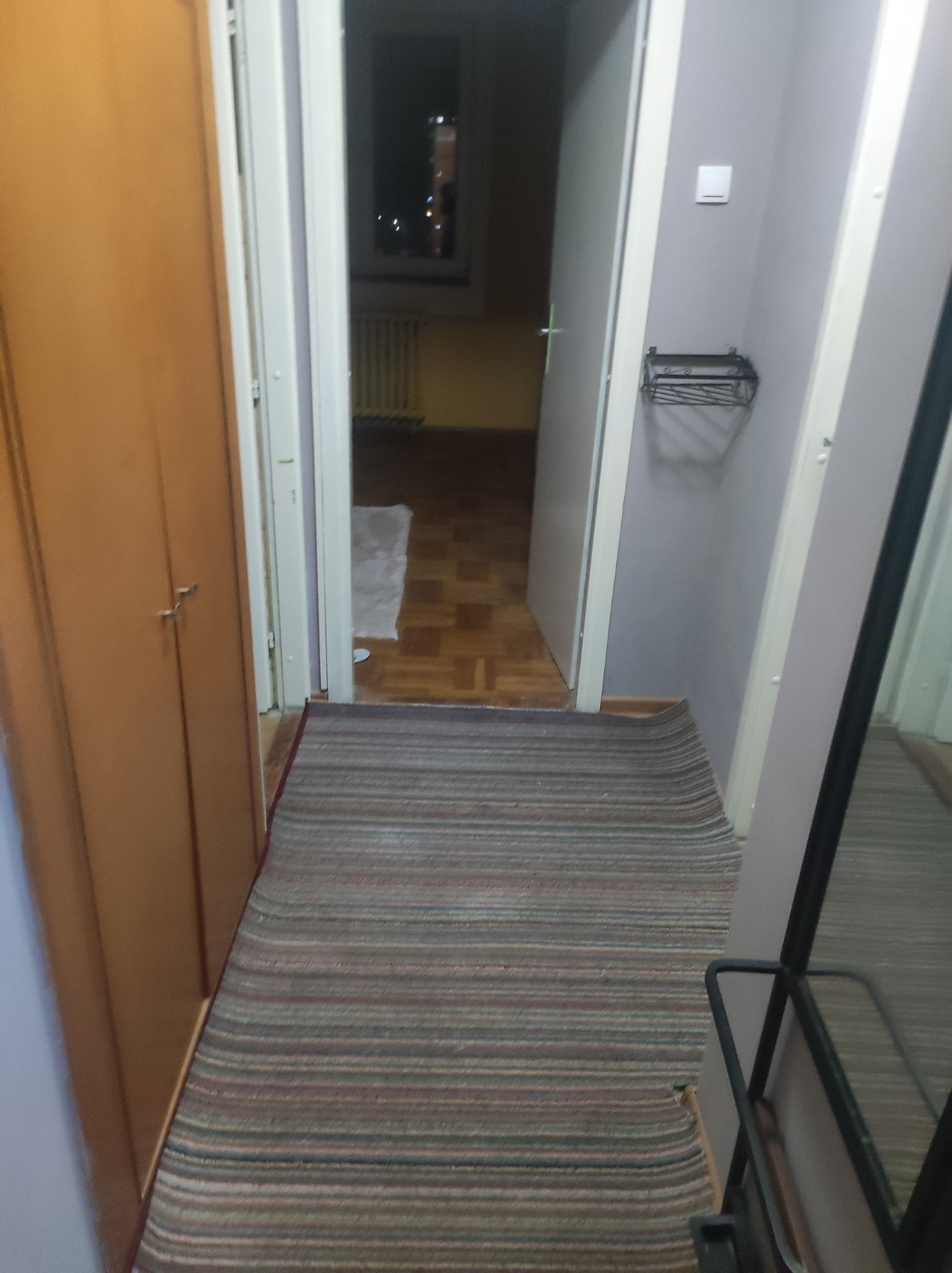 Izdajem dvosoban stan u Pančevu 5