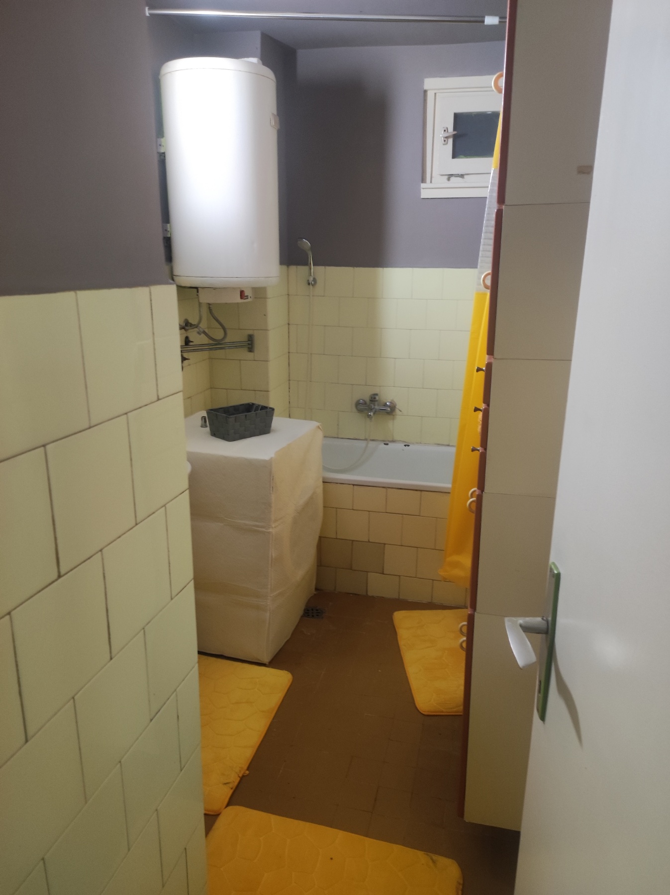 Izdajem dvosoban stan u Pančevu 3