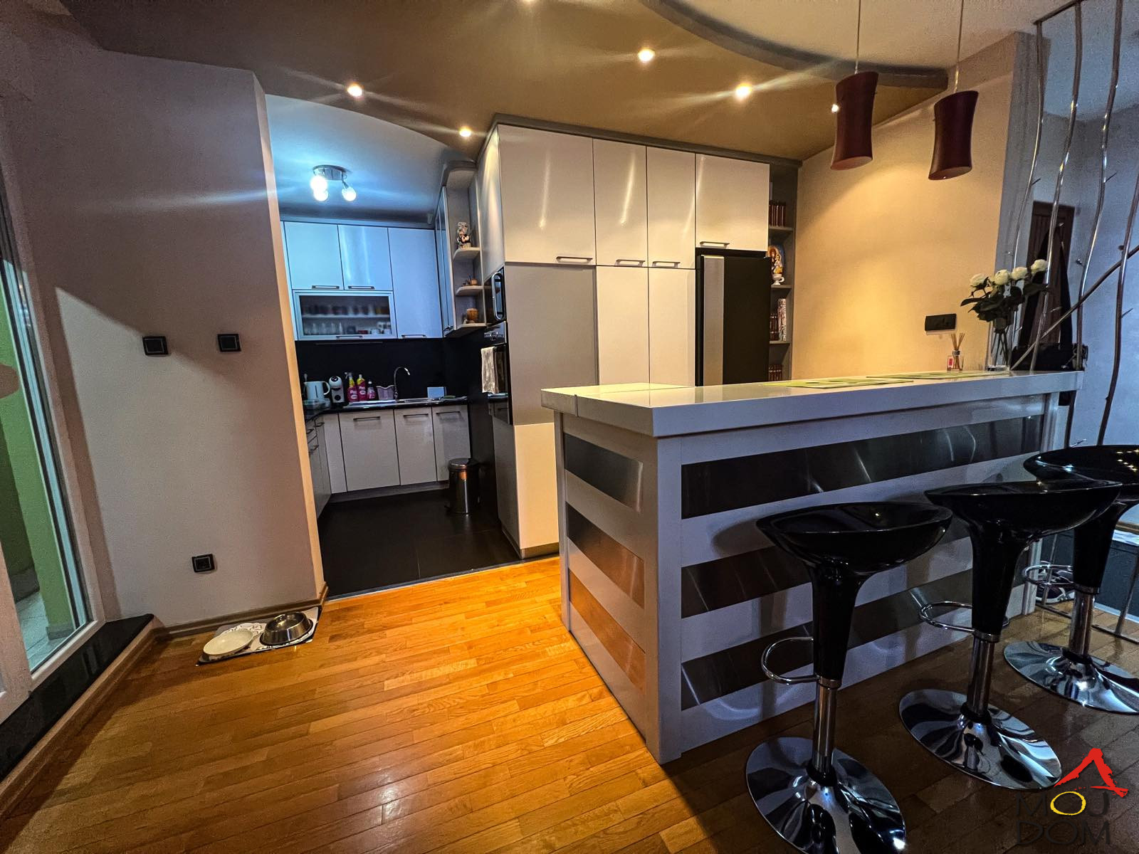 Stan,NOVI SAD,SOMBORSKI BULEVAR,kv: 139, € 285000, ID: 1029314 5