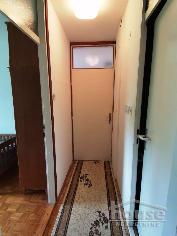 Stan,PETROVARADIN,BLOK 8 75m2,139050€ , ID: 1058812 7