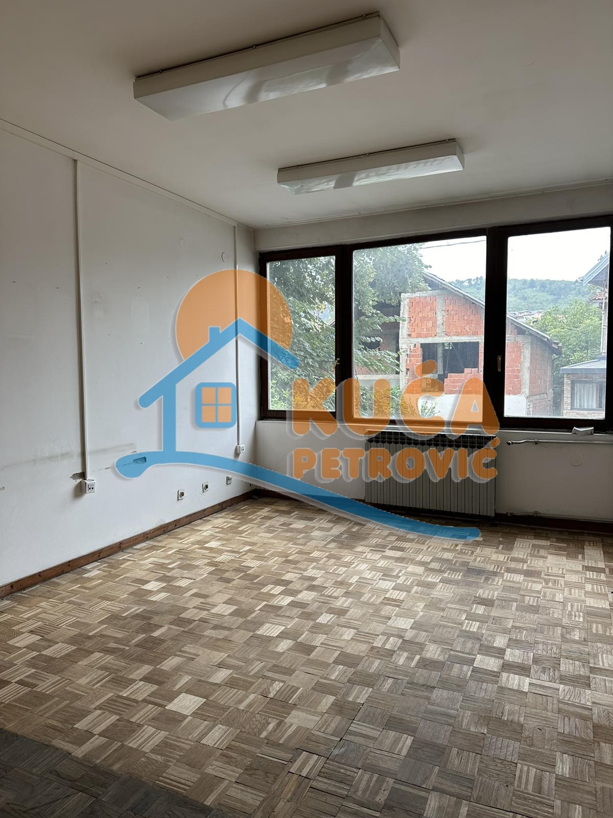 Lokal, 1240 m2, 9. oktobra ID: p-012786 11