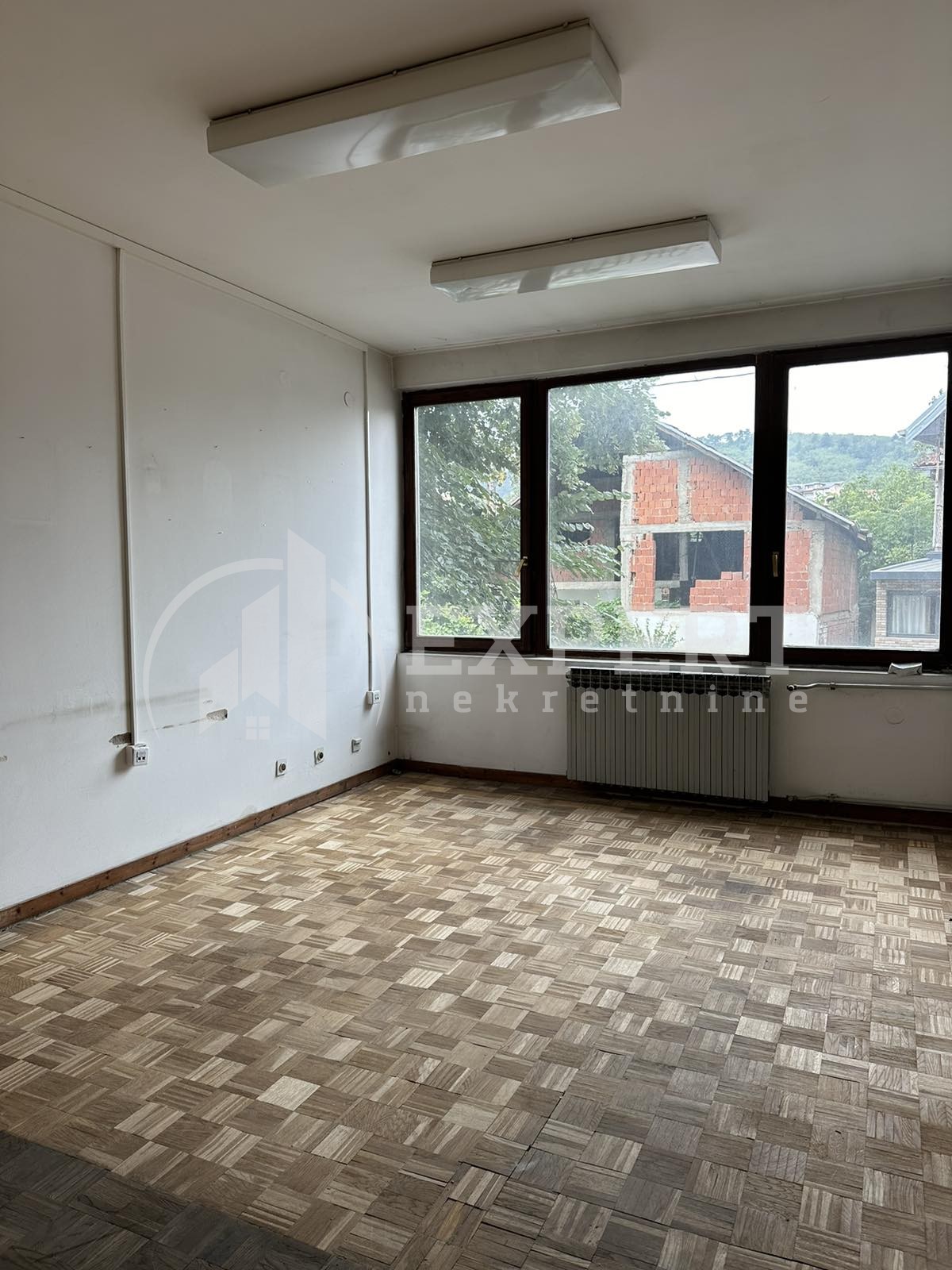 Lokal, 1240 m2, 9. oktobra ID: p-012786 11