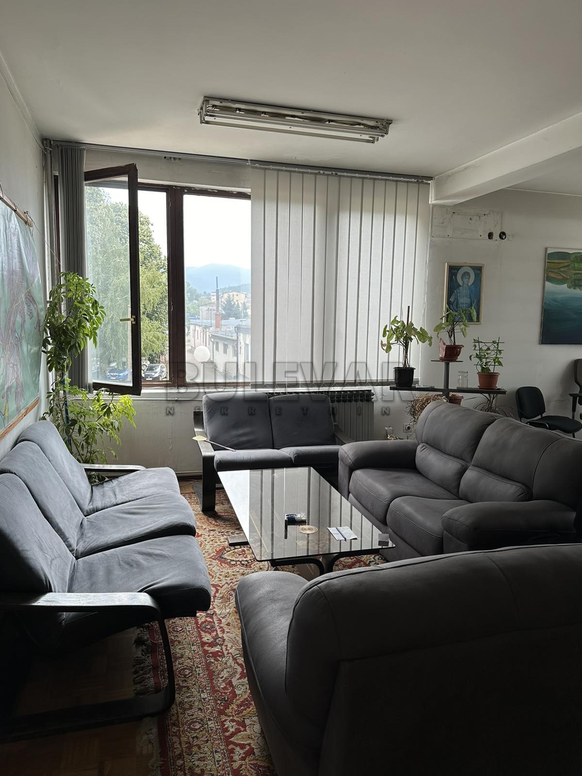 Lokal, 1240 m2, 9. oktobra ID: p-012786 8