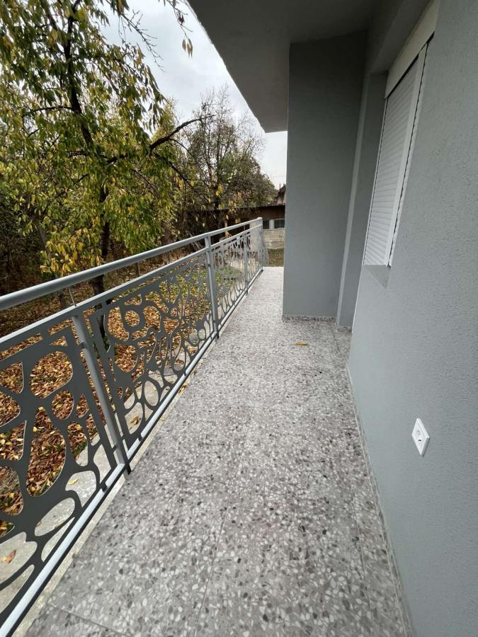 Trosoban stan u centru Ćuprije 5