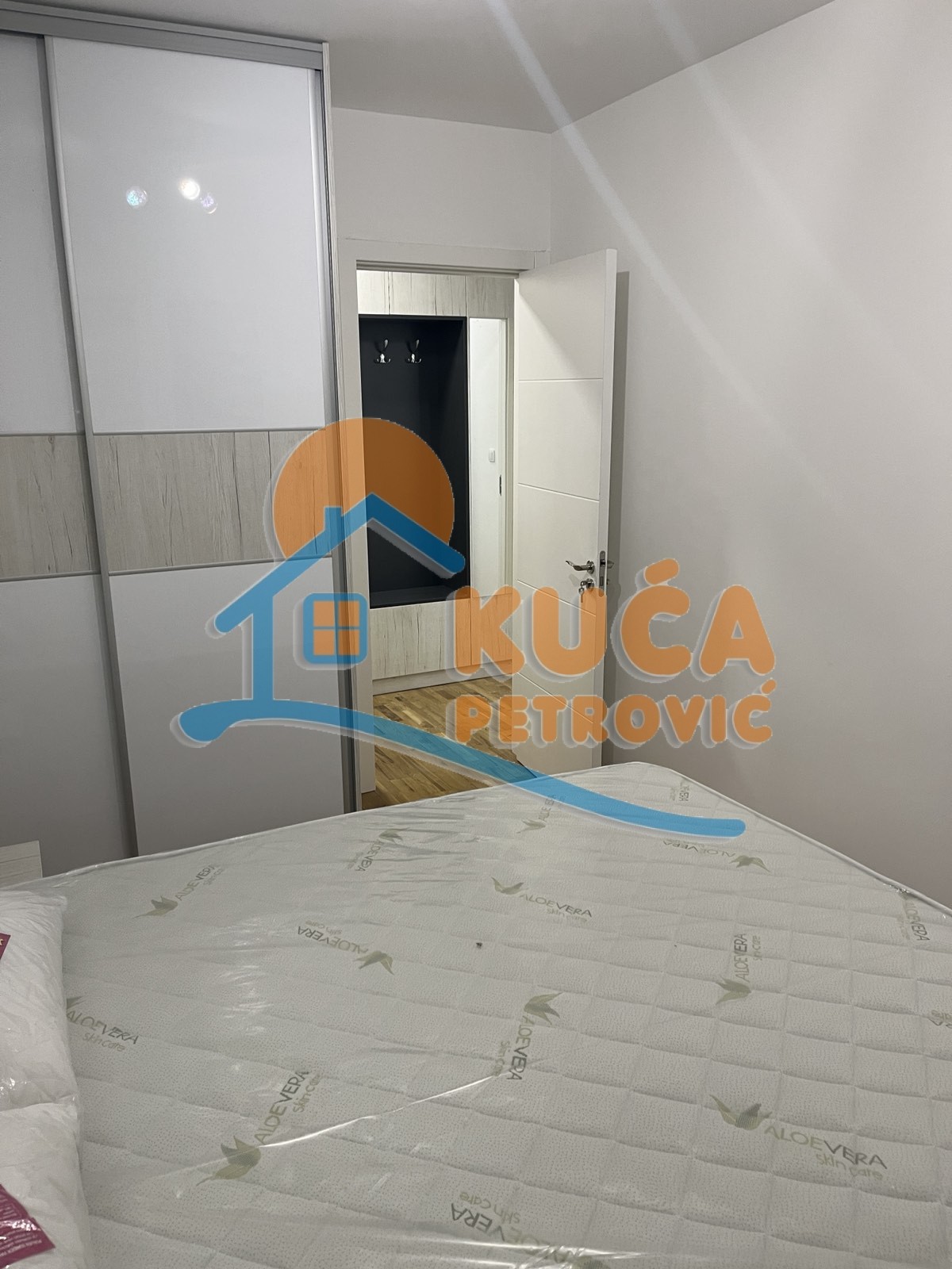 Jednosoban stan, 43 m2, Pantelej, Bulevar Svetog Pantelejmona ID: i-012805 5