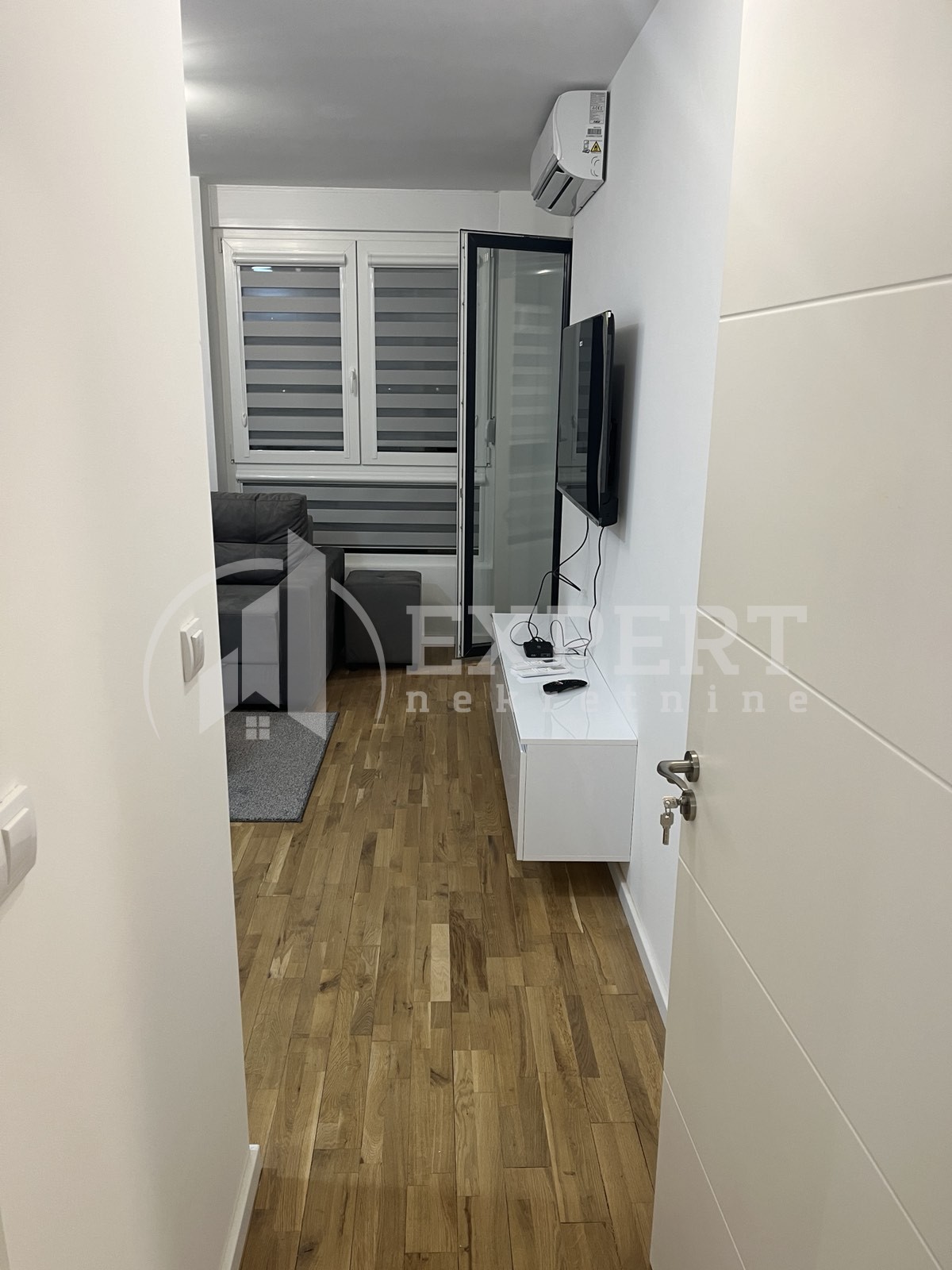 Jednosoban stan, 43 m2, Pantelej, Bulevar Svetog Pantelejmona ID: i-012805 2