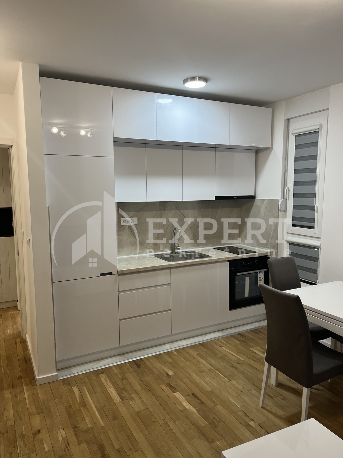 Jednosoban stan, 43 m2, Pantelej, Bulevar Svetog Pantelejmona ID: i-012805 4