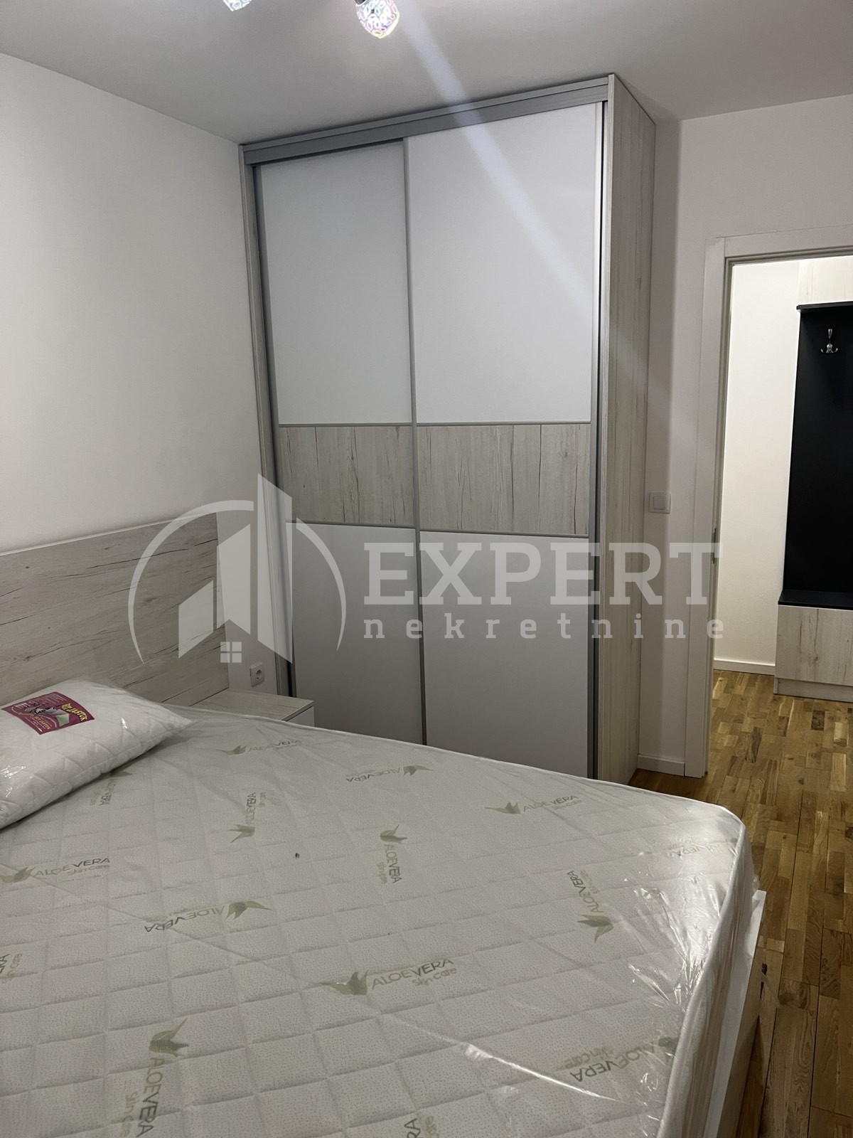 Jednosoban stan, 43 m2, Pantelej, Bulevar Svetog Pantelejmona ID: i-012805 7
