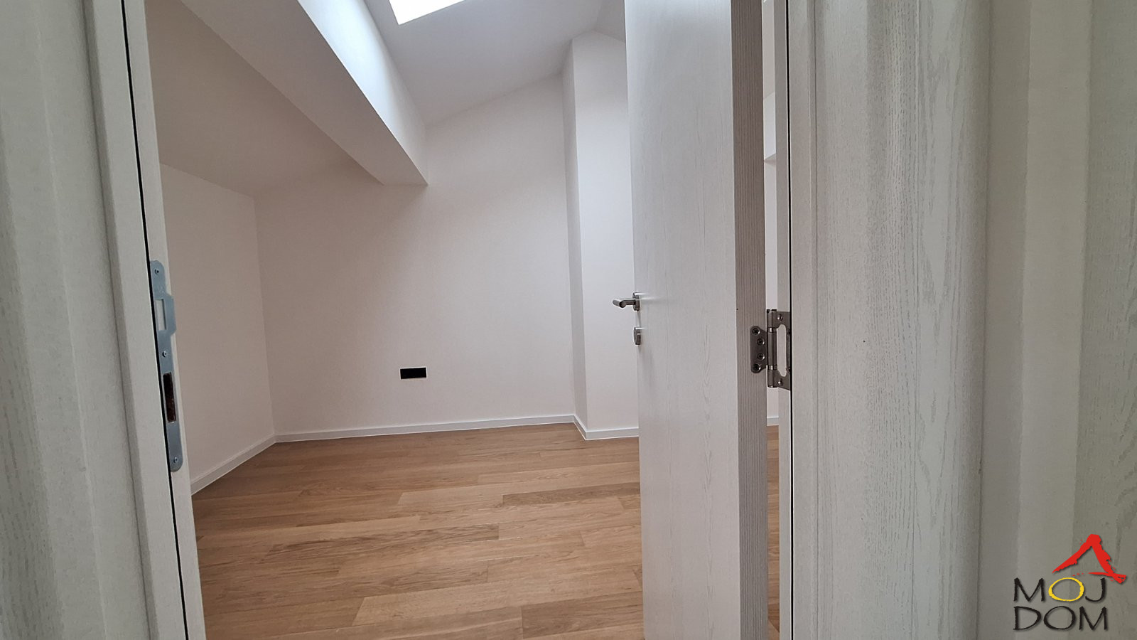 Stan,NOVI SAD,SOMBORSKI BULEVAR,kv: 69, € 156350, ID: 1029432 12