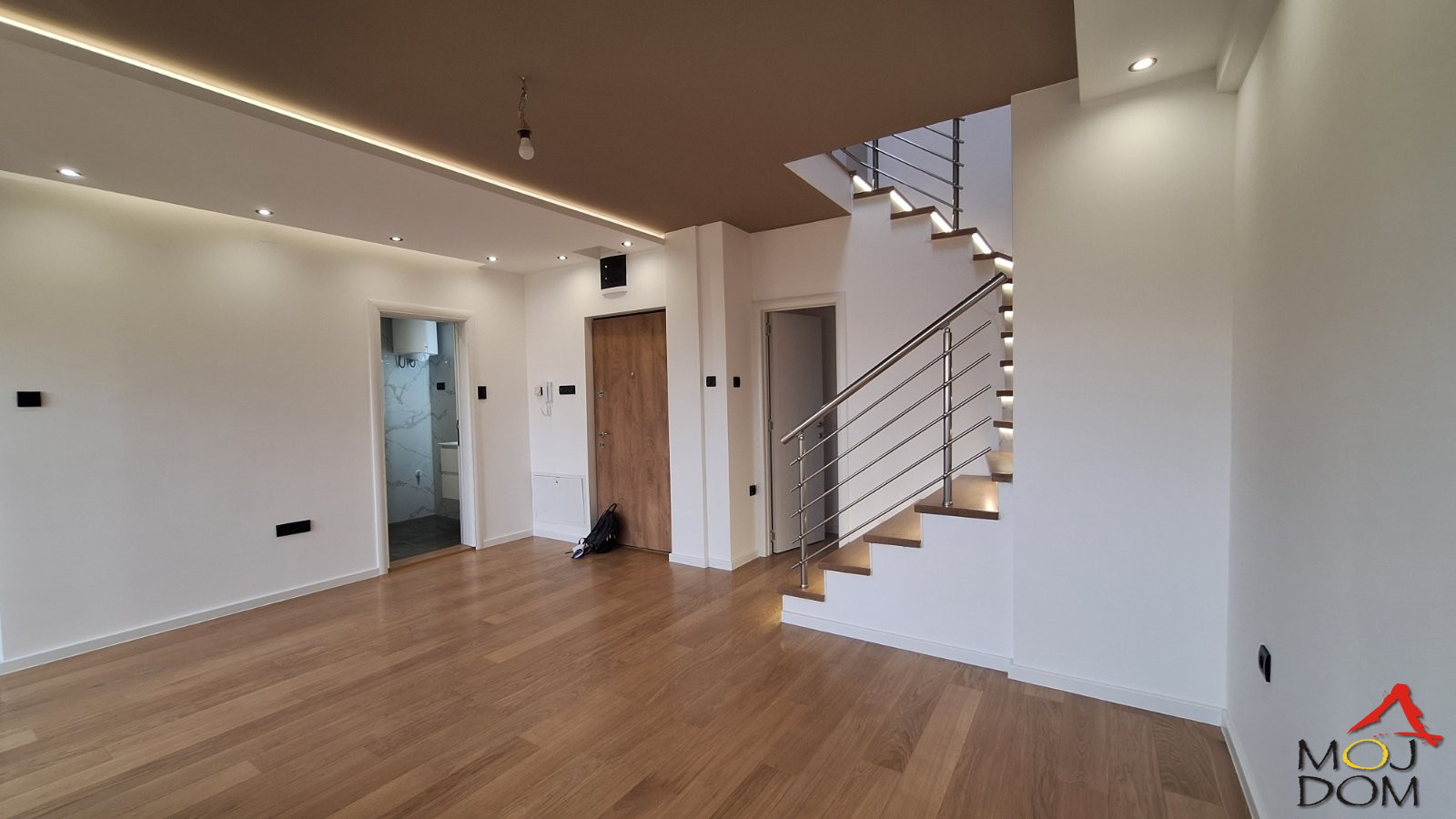 Stan,NOVI SAD,SOMBORSKI BULEVAR,kv: 69, € 156350, ID: 1029432 3