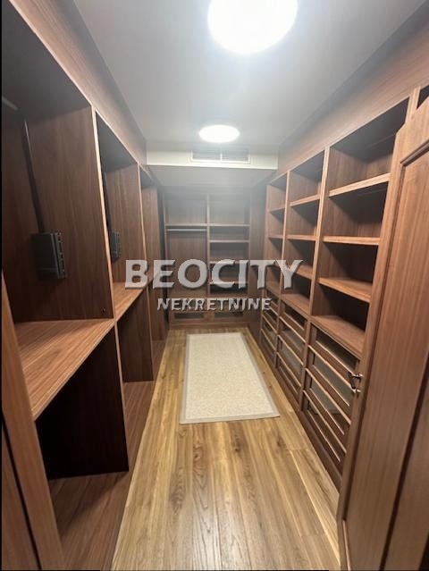 Petosoban stan, 350 m2, Južni bulevar ID: 114467 10