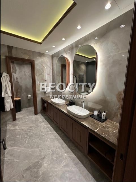 Petosoban stan, 350 m2, Južni bulevar ID: 114467 18