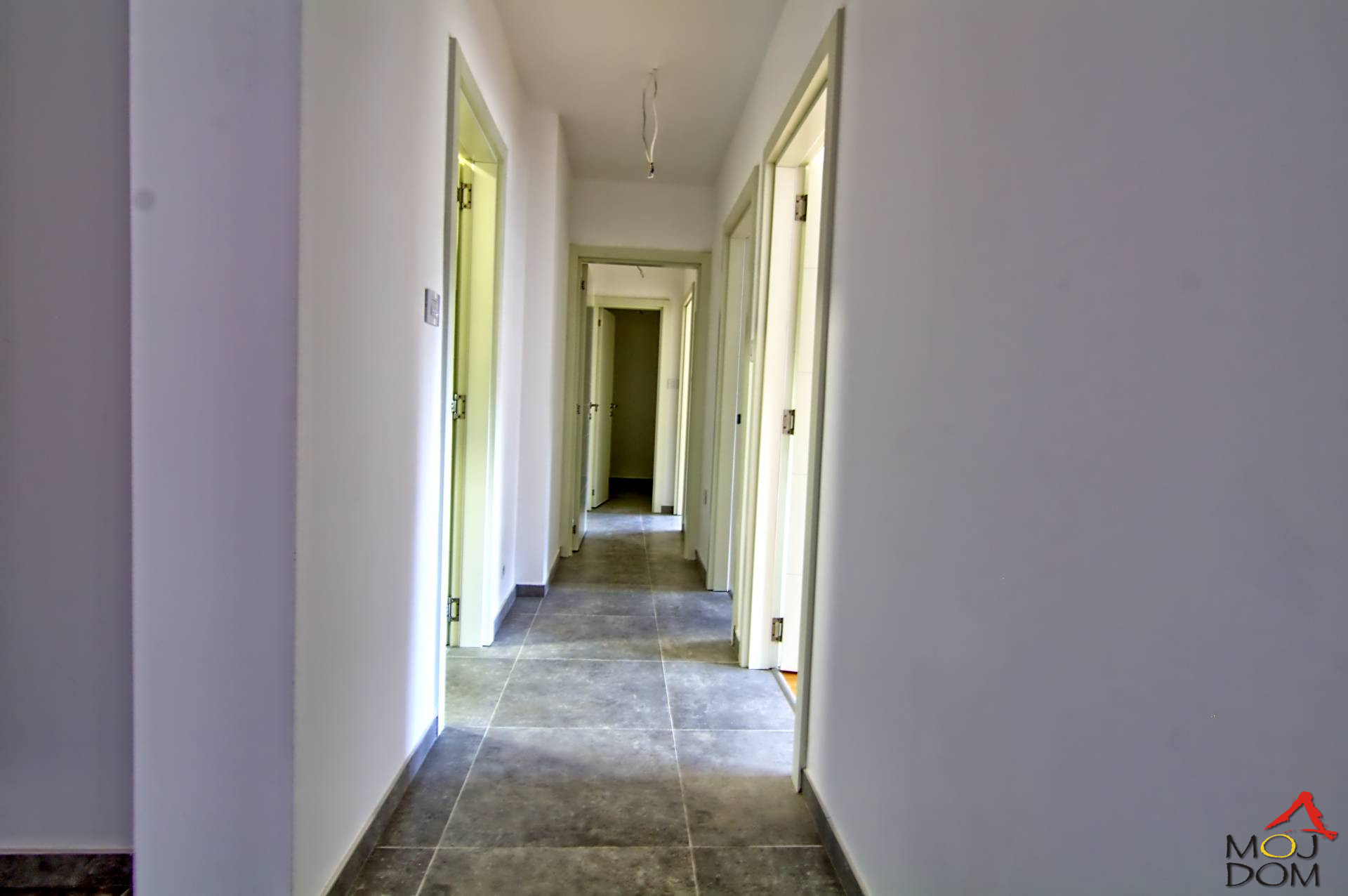 Stan,NOVI SAD,SAJAM,kv: 85, € 214500, ID: 1029453 8