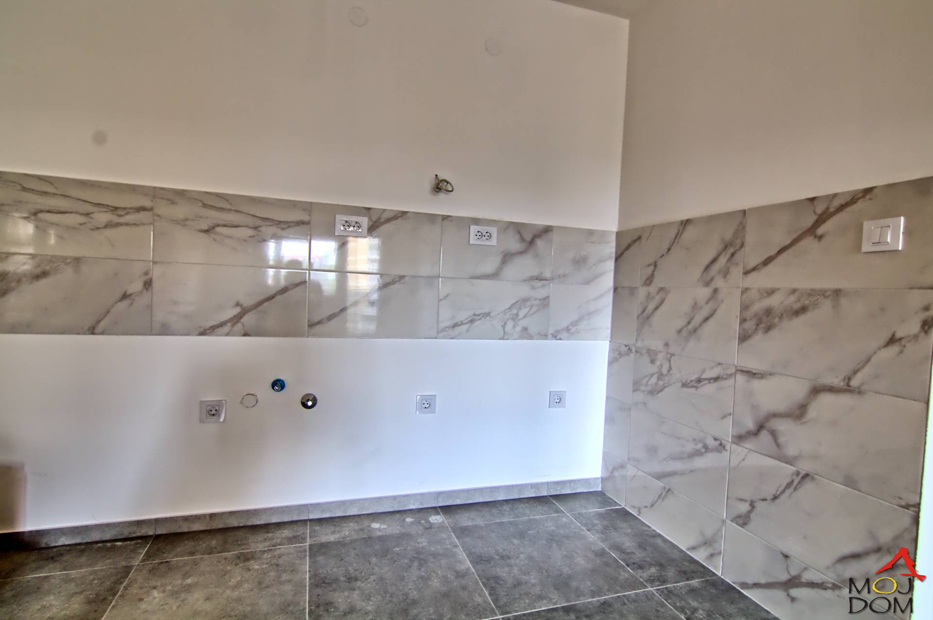 Stan,NOVI SAD,SAJAM,kv: 85, € 214500, ID: 1029453 6