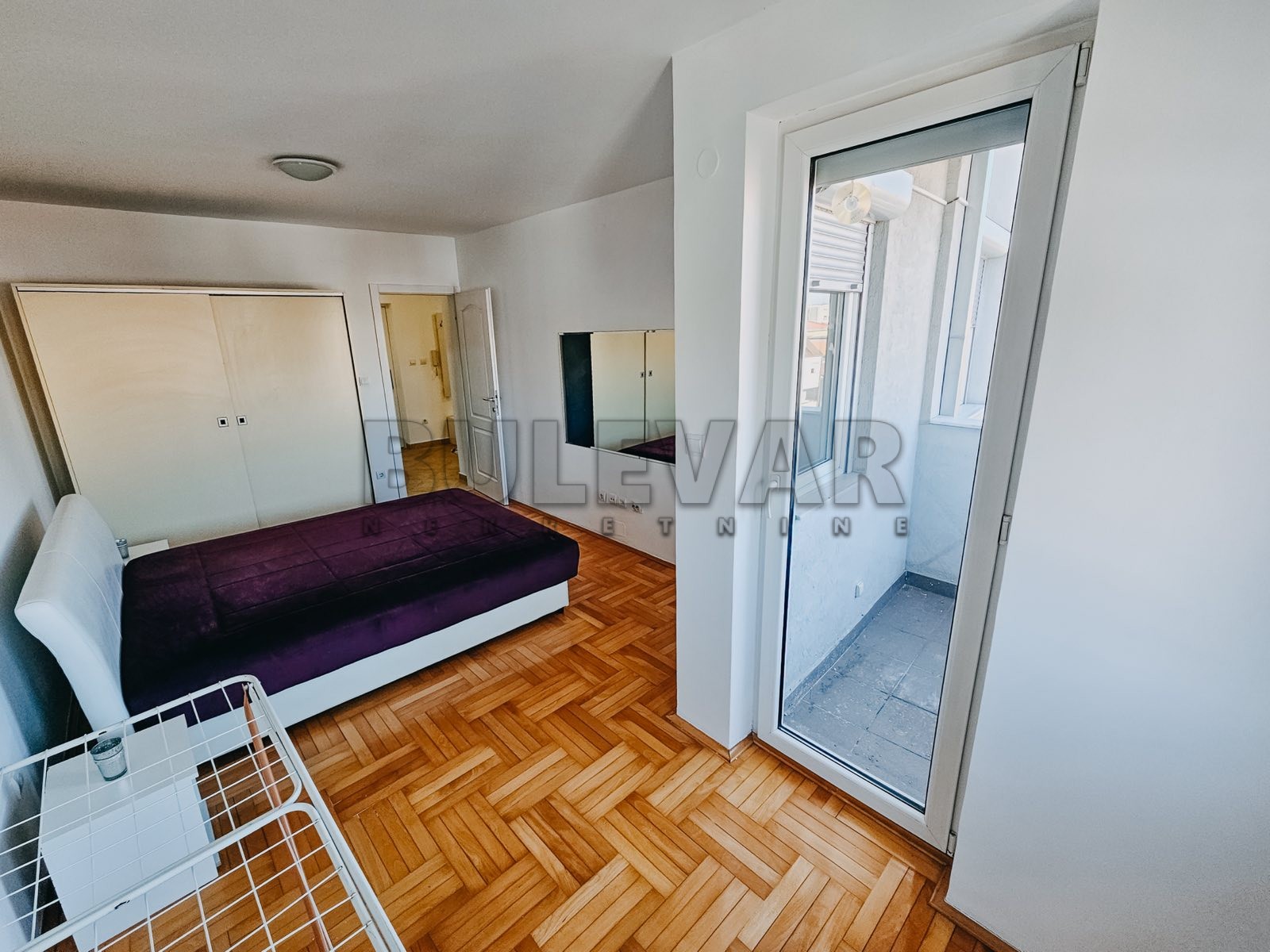 Trosoban stan, 70 m2, Centar, Vožda Karađorđa ID: i-012836 11