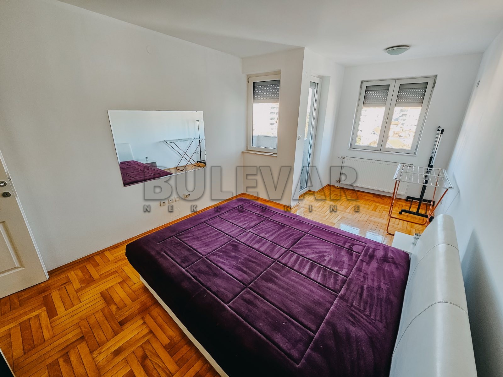 Trosoban stan, 70 m2, Centar, Vožda Karađorđa ID: i-012836 9