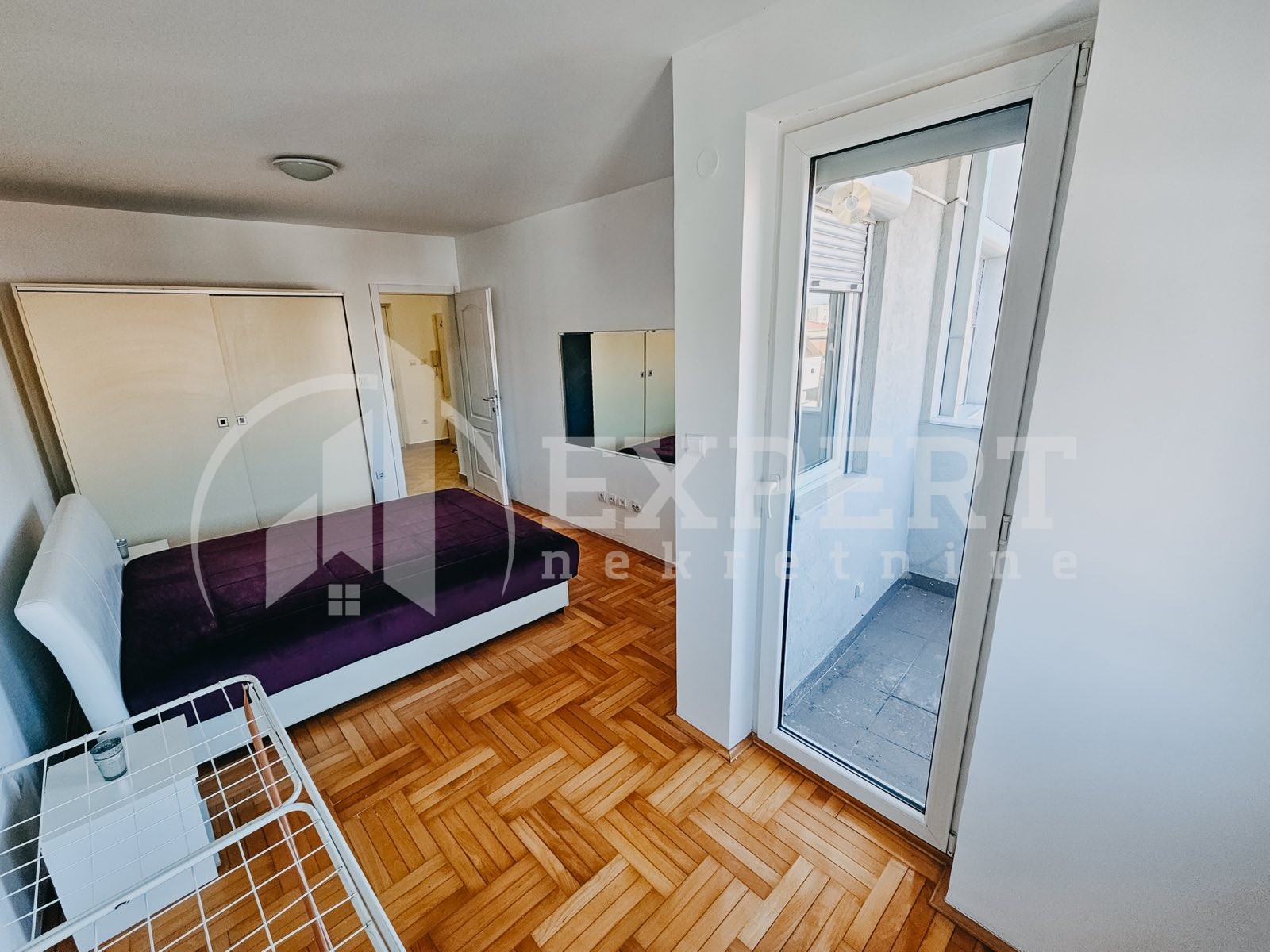 Trosoban stan, 70 m2, Centar, Vožda Karađorđa ID: i-012836 11