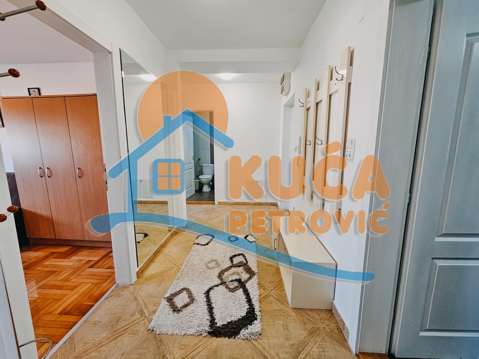 Trosoban stan, 70 m2, Centar, Vožda Karađorđa ID: i-012836 20