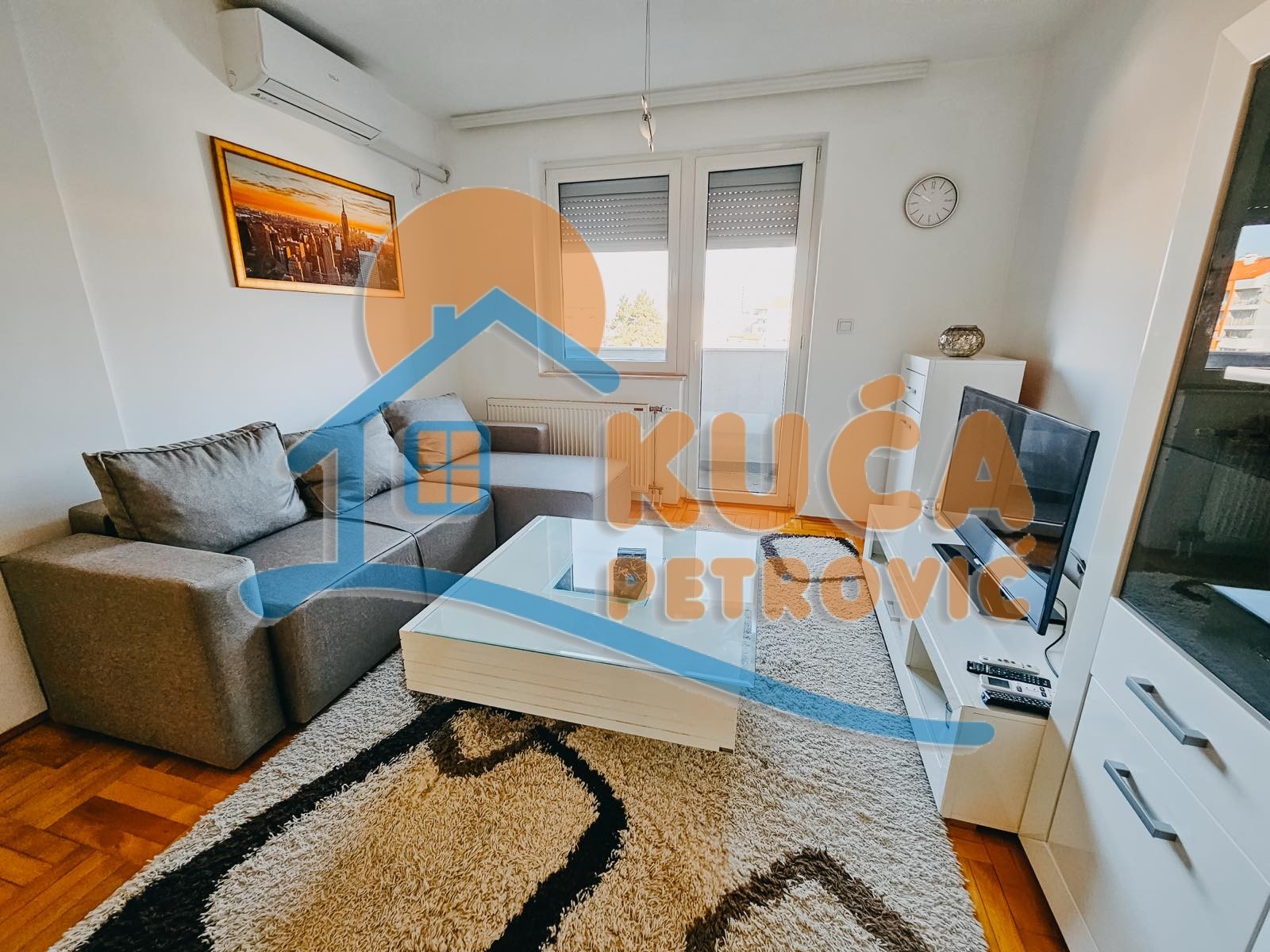 Trosoban stan, 70 m2, Centar, Vožda Karađorđa ID: i-012836 3