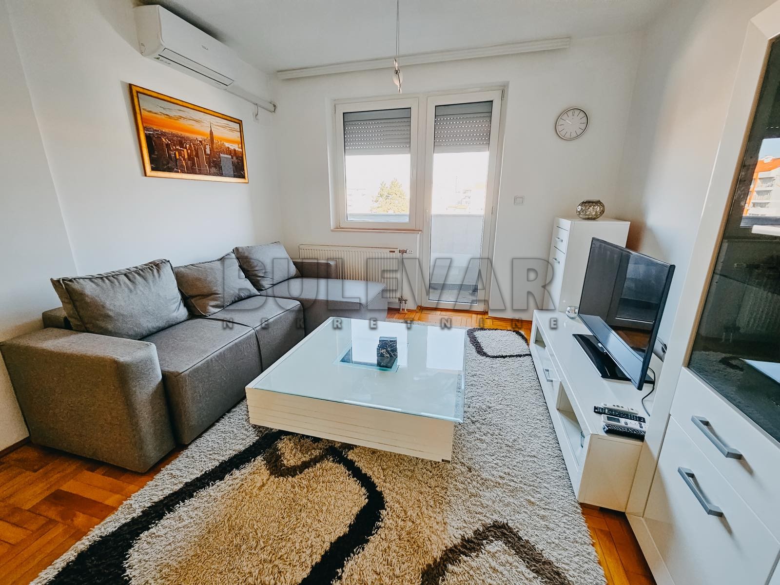 Trosoban stan, 70 m2, Centar, Vožda Karađorđa ID: i-012836 3