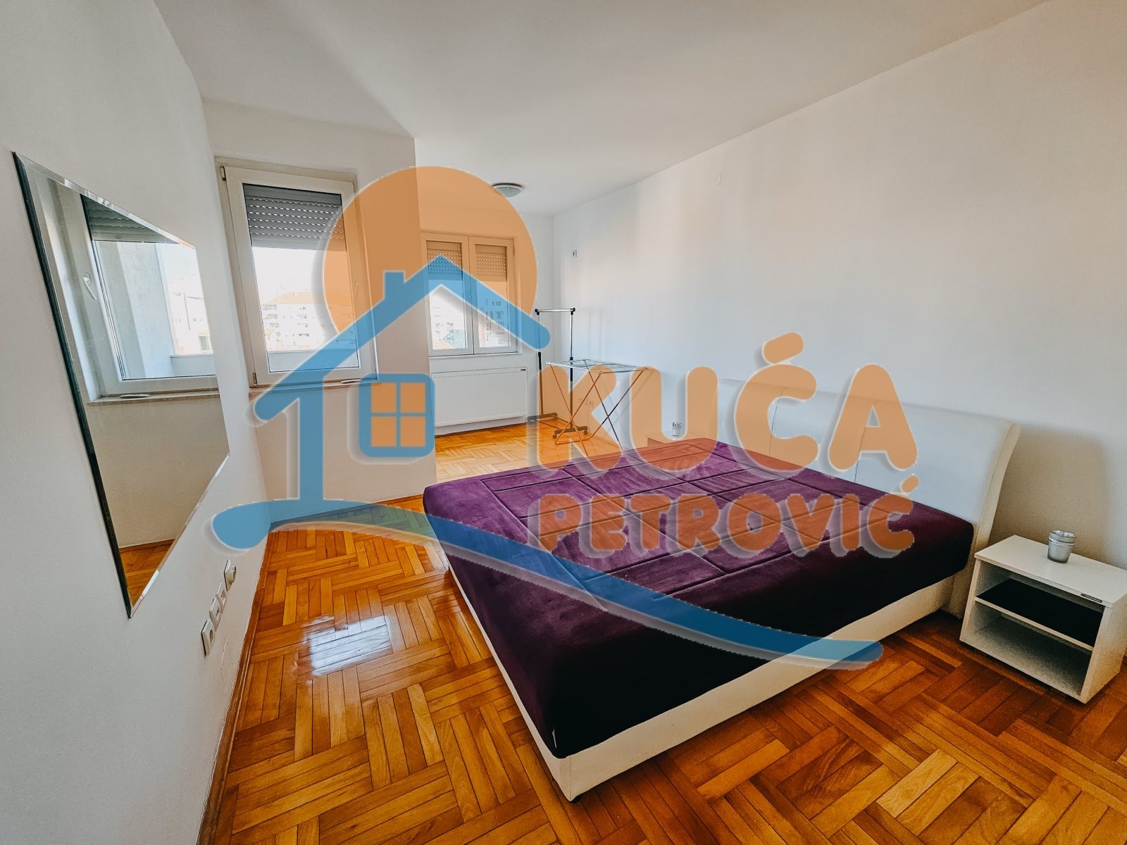 Trosoban stan, 70 m2, Centar, Vožda Karađorđa ID: i-012836 10