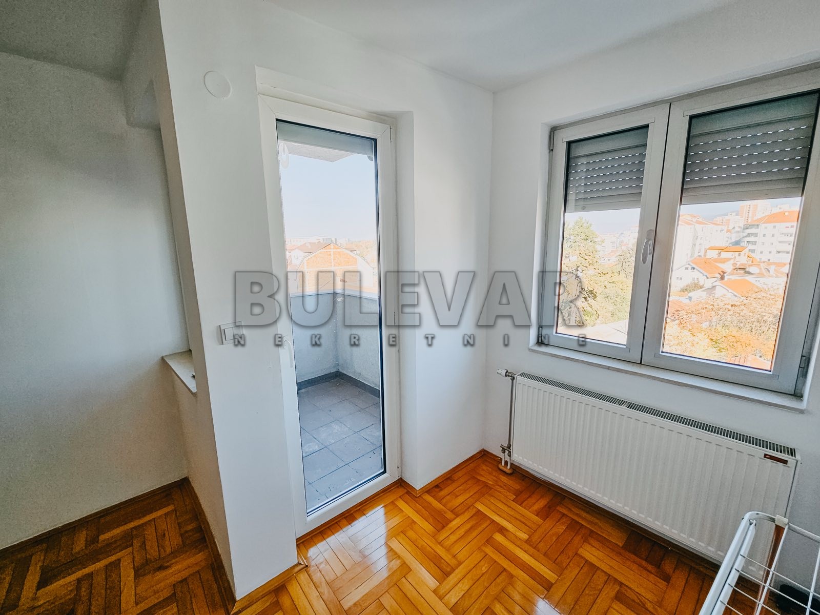 Trosoban stan, 70 m2, Centar, Vožda Karađorđa ID: i-012836 25