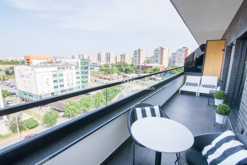 Izavanje lux stanova Sun City Trosoban lux stan  garaza 4