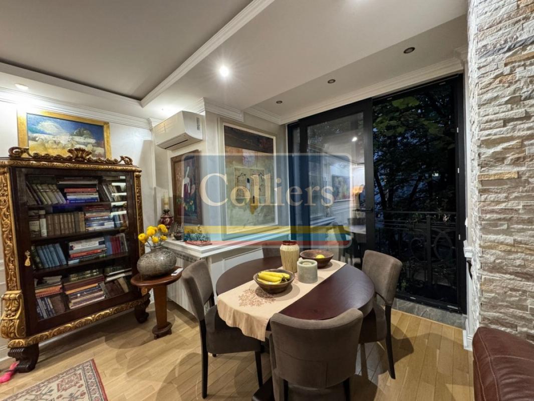 Vračar, Hram Svetog Save, Hadzi Milentijeva, 2.0, 68.00m2, 310000 EUR 2