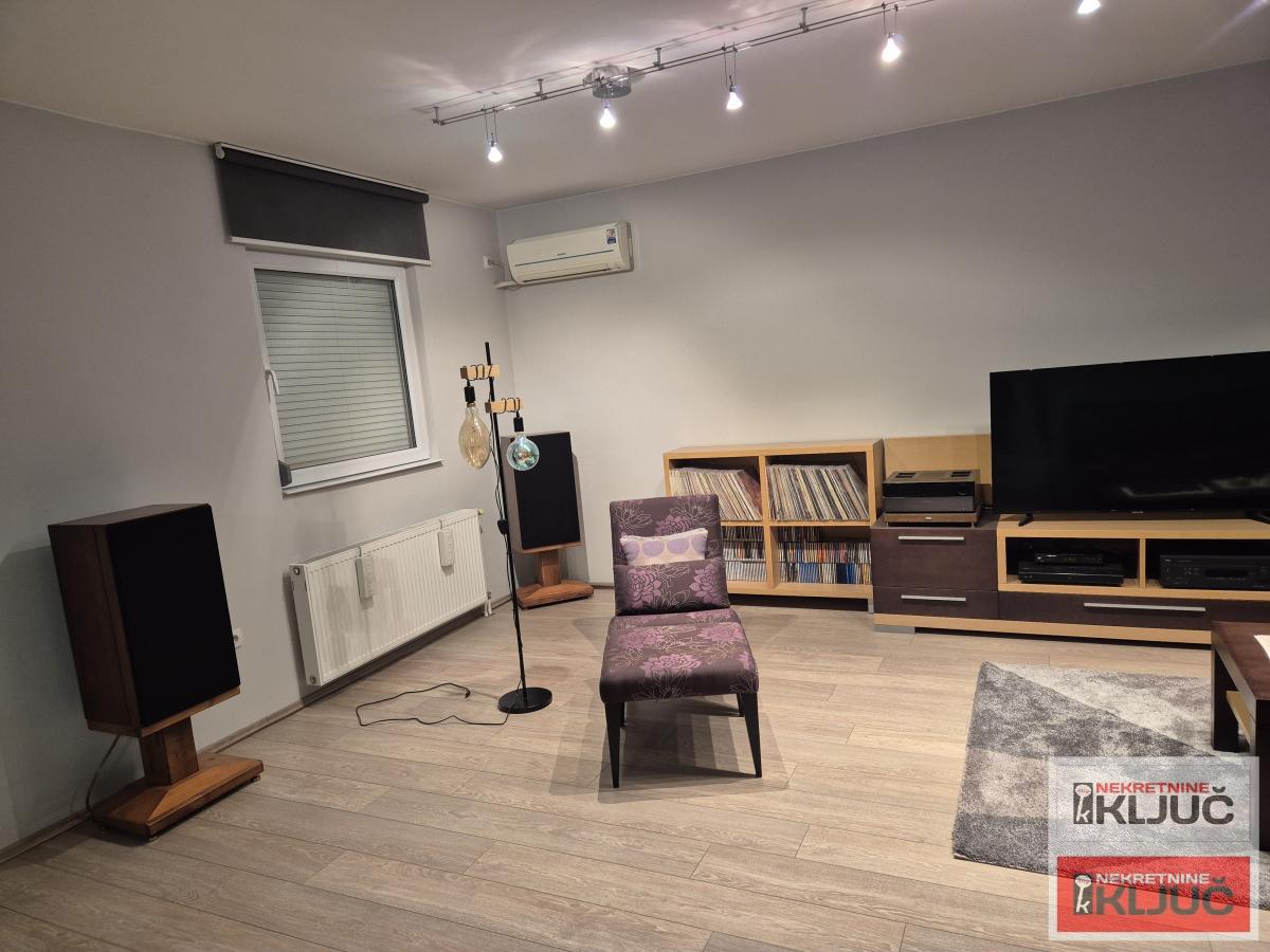 KOD MASTER CENTRA, 119m2, Četvorosoban-Duplex,Namešten 2