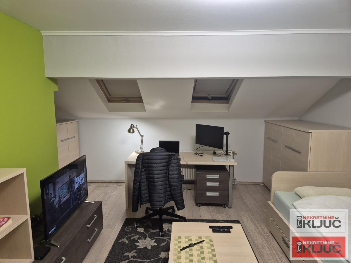 KOD MASTER CENTRA, 119m2, Četvorosoban-Duplex,Namešten 17