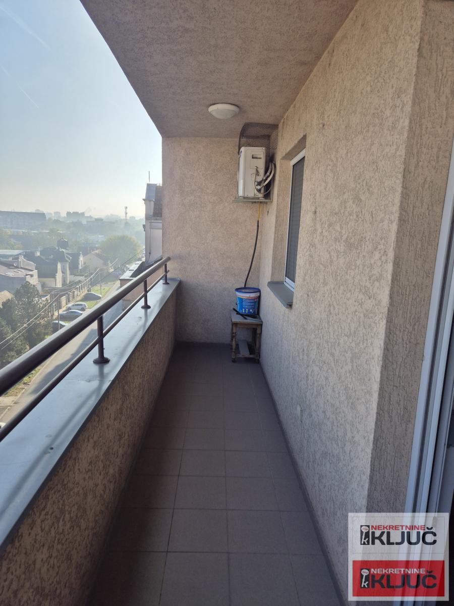 KOD MASTER CENTRA, 119m2, Četvorosoban-Duplex,Namešten 32