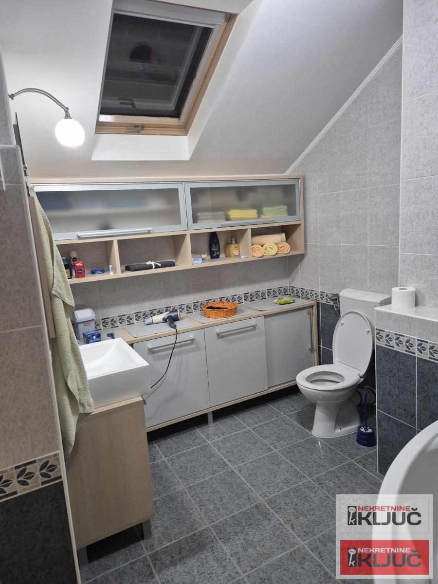 KOD MASTER CENTRA, 119m2, Četvorosoban-Duplex,Namešten 21