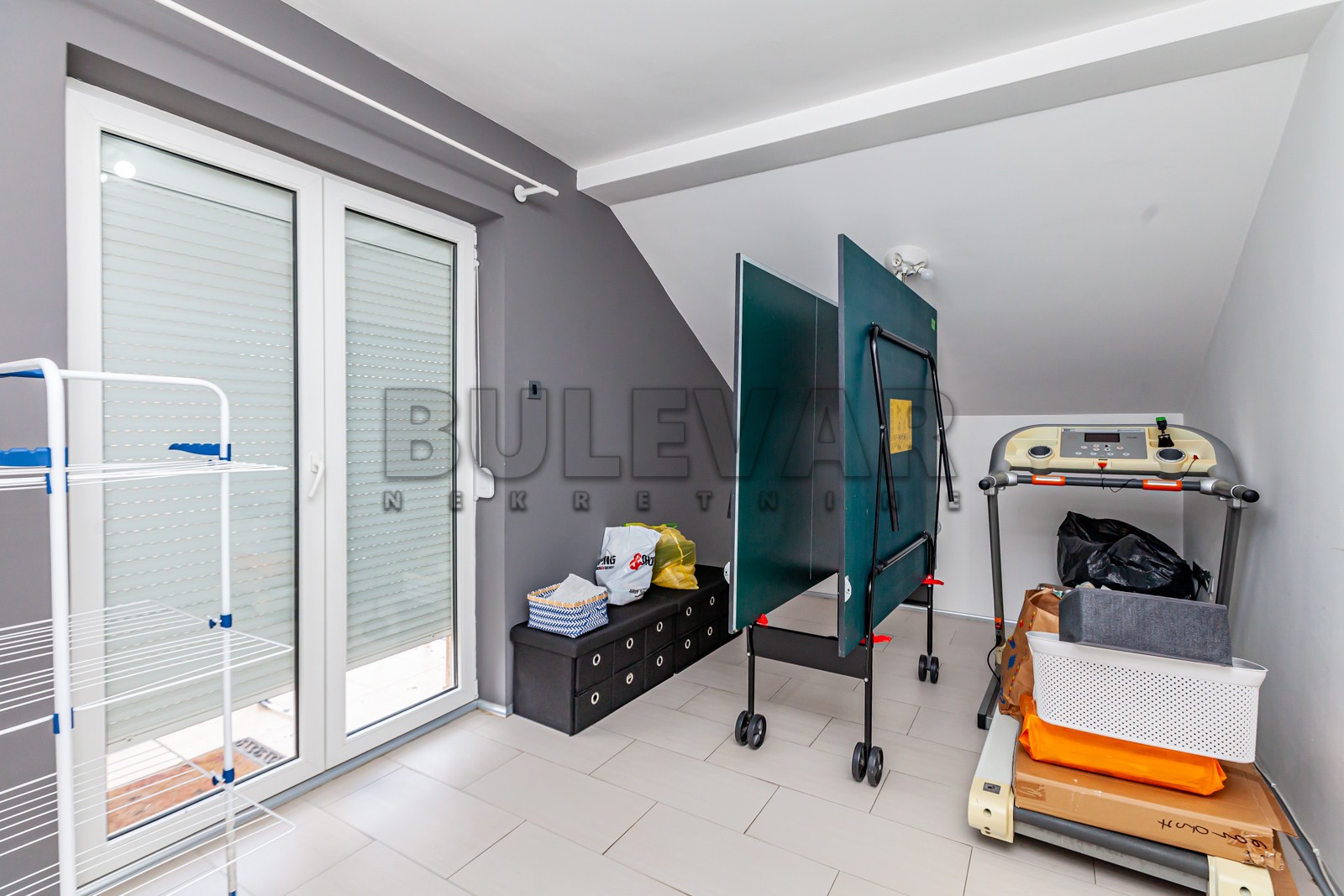 četvorosoban stan, 199 m2, Pantelej, Studenička ID: p-012882 13