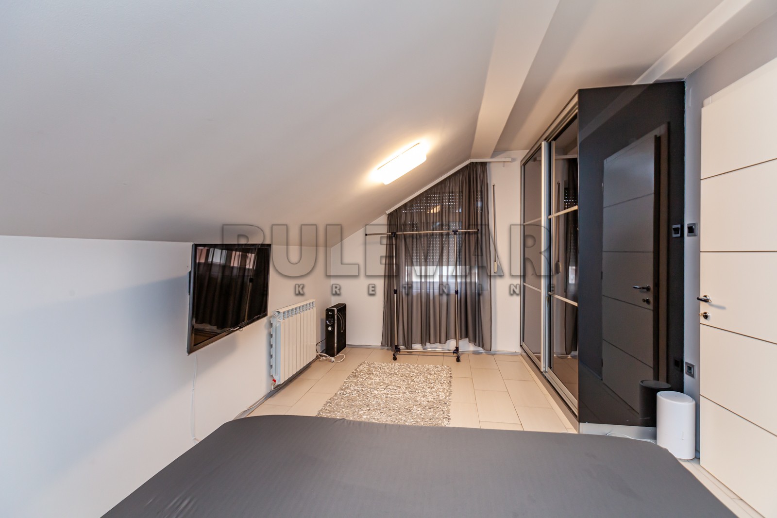 četvorosoban stan, 199 m2, Pantelej, Studenička ID: p-012882 19