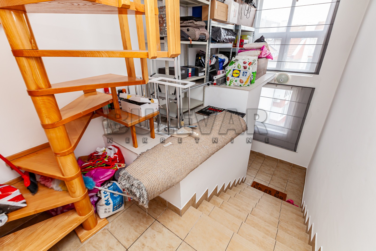 četvorosoban stan, 199 m2, Pantelej, Studenička ID: p-012882 21